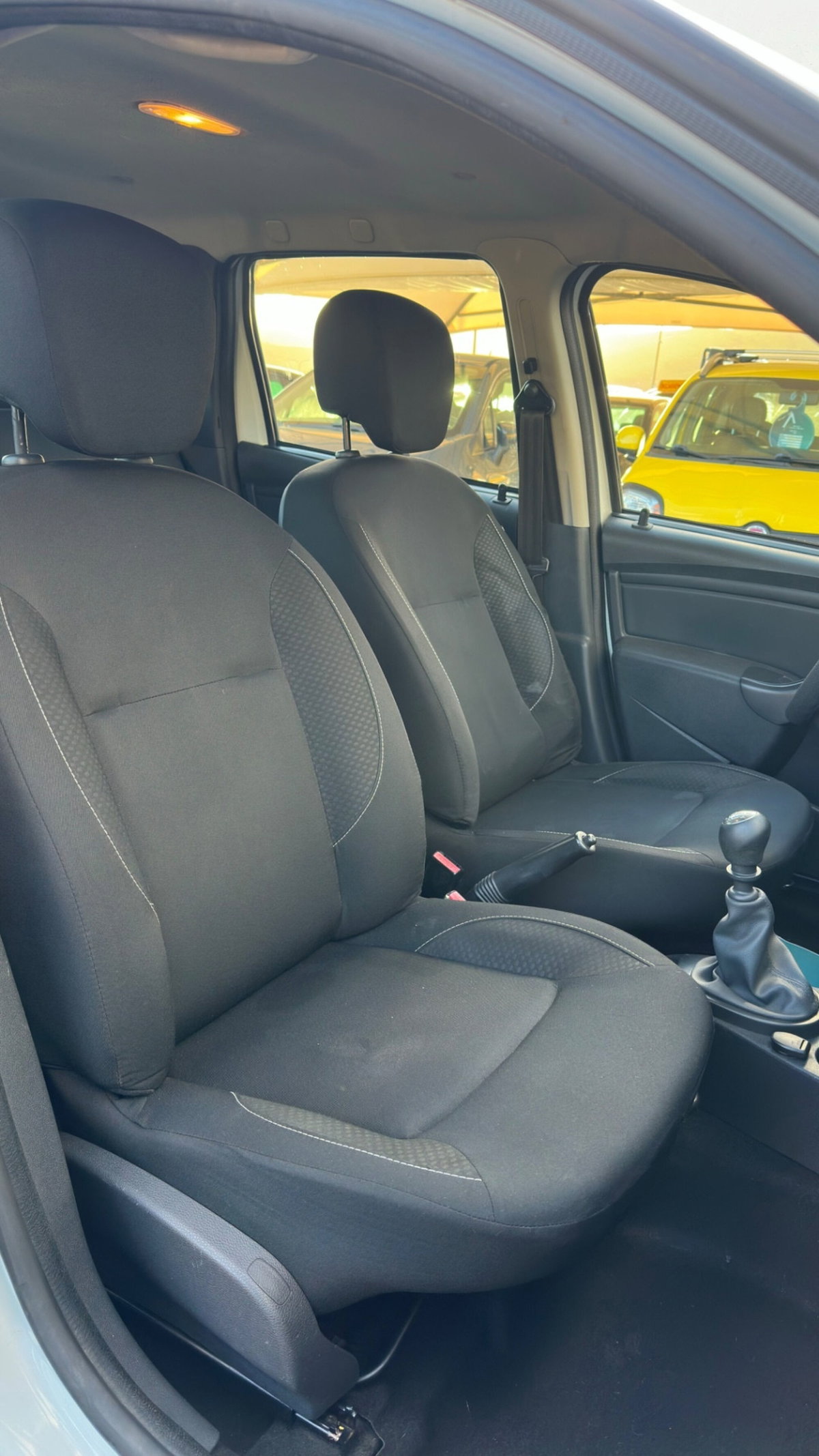 Dacia Duster 1.5 dCi 110CV 4x2 Lauréate (5)
