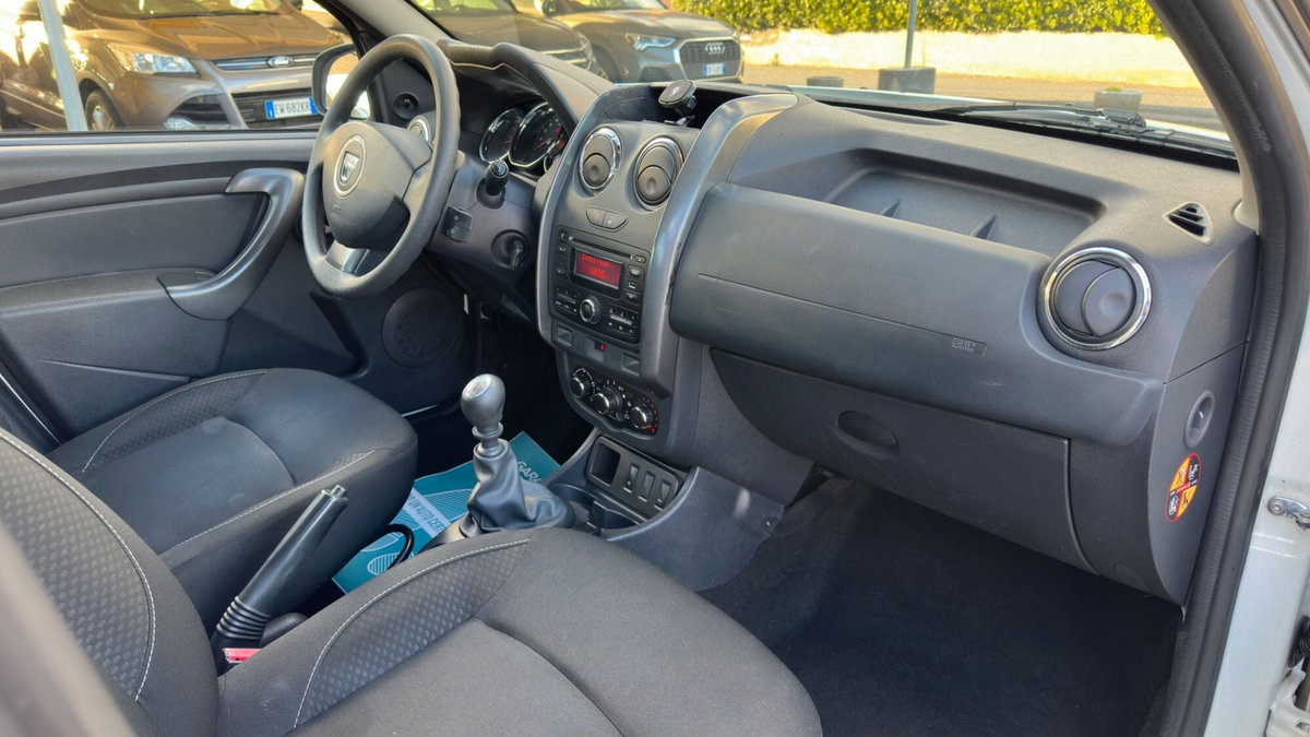 Dacia Duster 1.5 dCi 110CV 4x2 Lauréate (6)