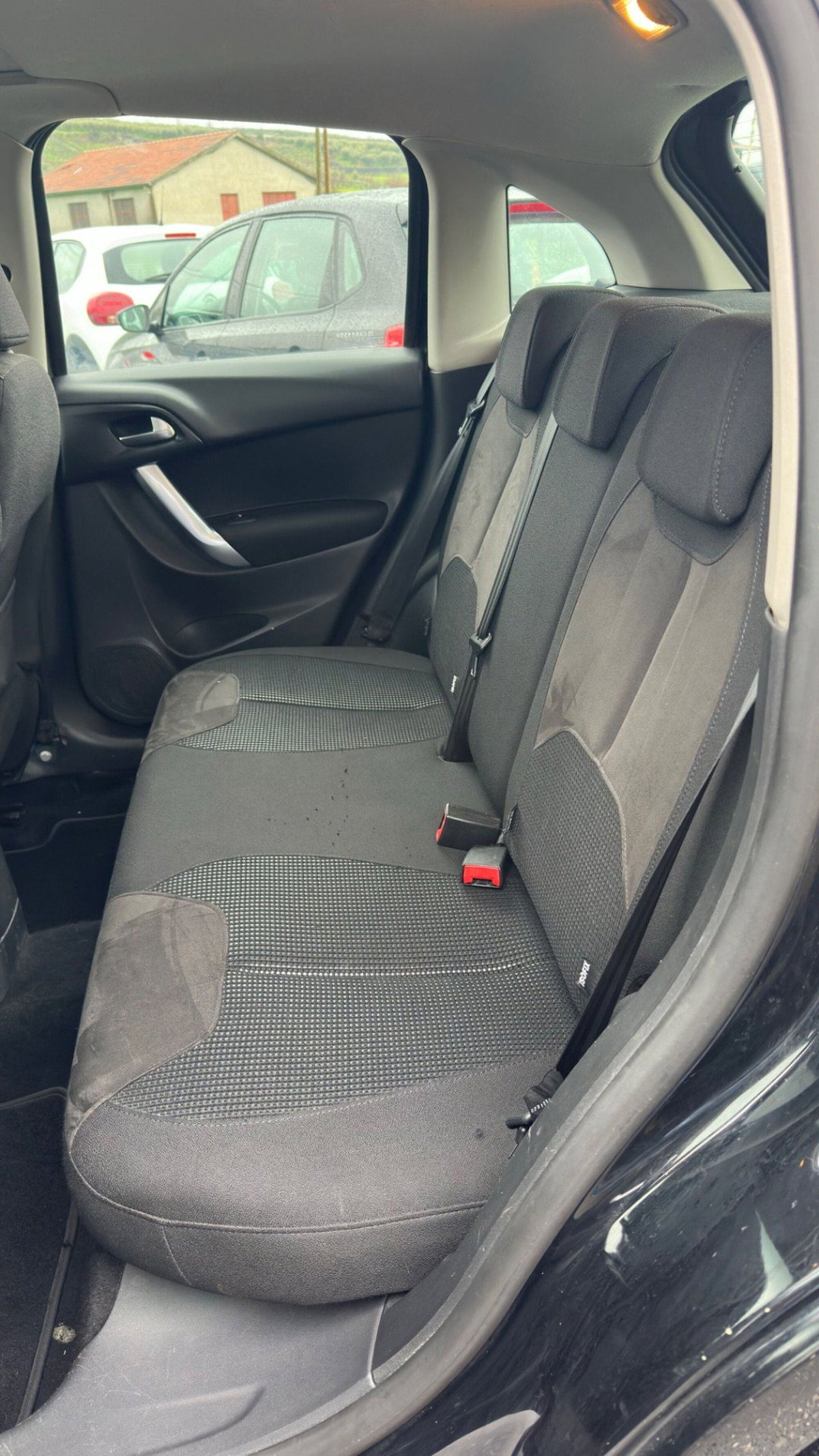Citroen C3 1.4 HDi 70 Exclusive (7)