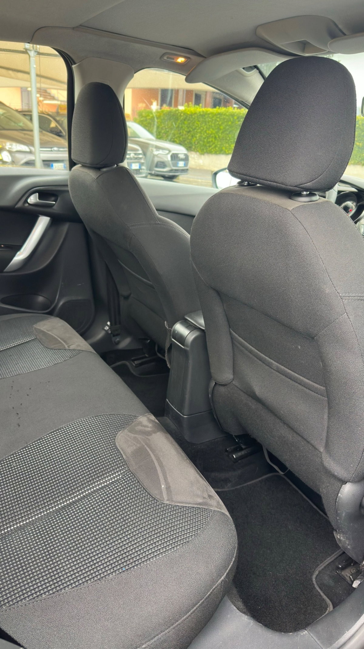 Citroen C3 1.4 HDi 70 Exclusive (8)