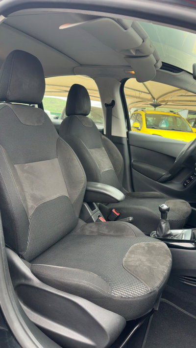 Citroen C3 1.4 HDi 70 Exclusive (9)