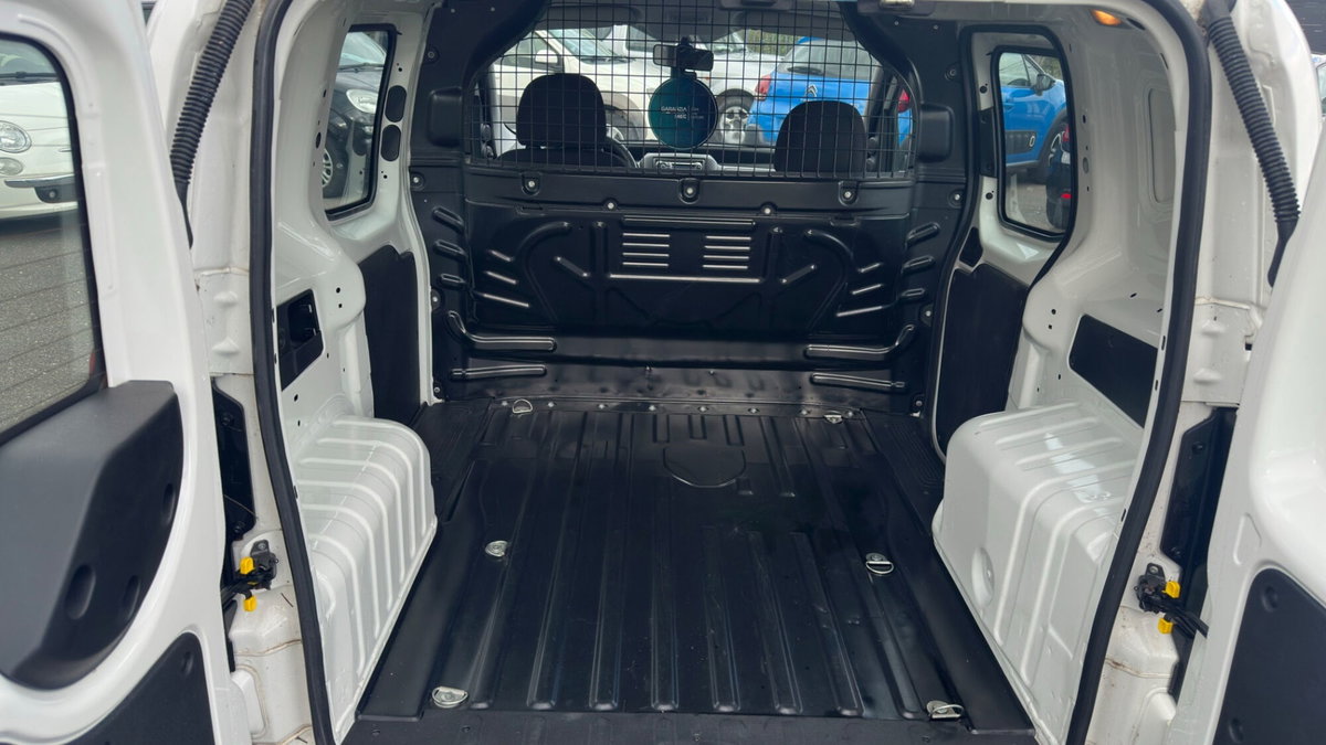 Fiat Fiorino 1.3 MJT 80CV Combinato (8)