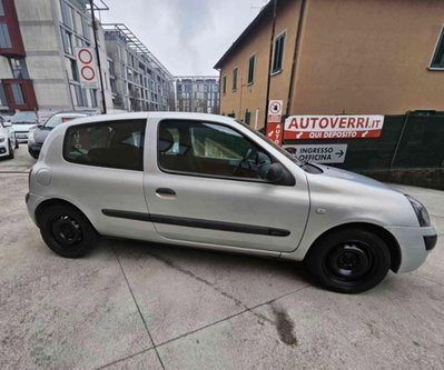 Renault Clio 1.5 dCi 82CV cat 5 porte Limited (4)