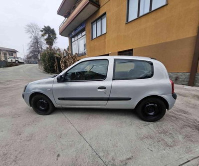 Renault Clio 1.5 dCi 82CV cat 5 porte Limited (8)