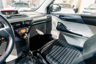 Toyota iQ 1.3 CVT Style (13)
