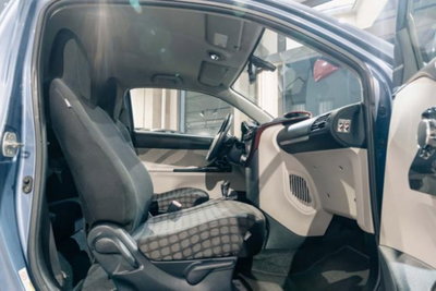 Toyota iQ 1.3 CVT Style (7)