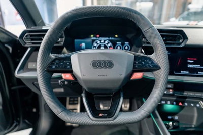 Audi RS 3 Sportback 3 TFSI quattro S tronic (13)