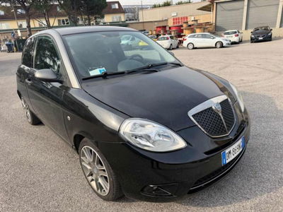 Lancia Ypsilon 1.4 16V Sport MomoDesign usata