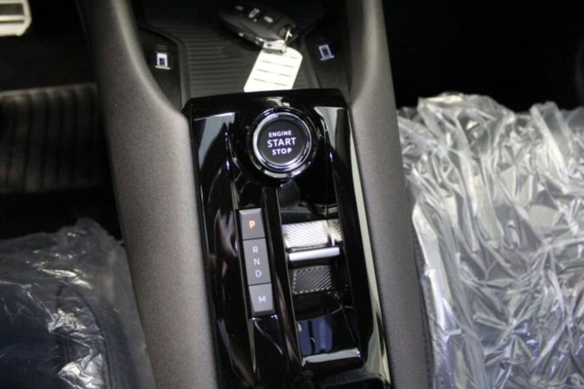 Alfa Romeo Junior 1.2 ibrida 145cv edct6 (17)
