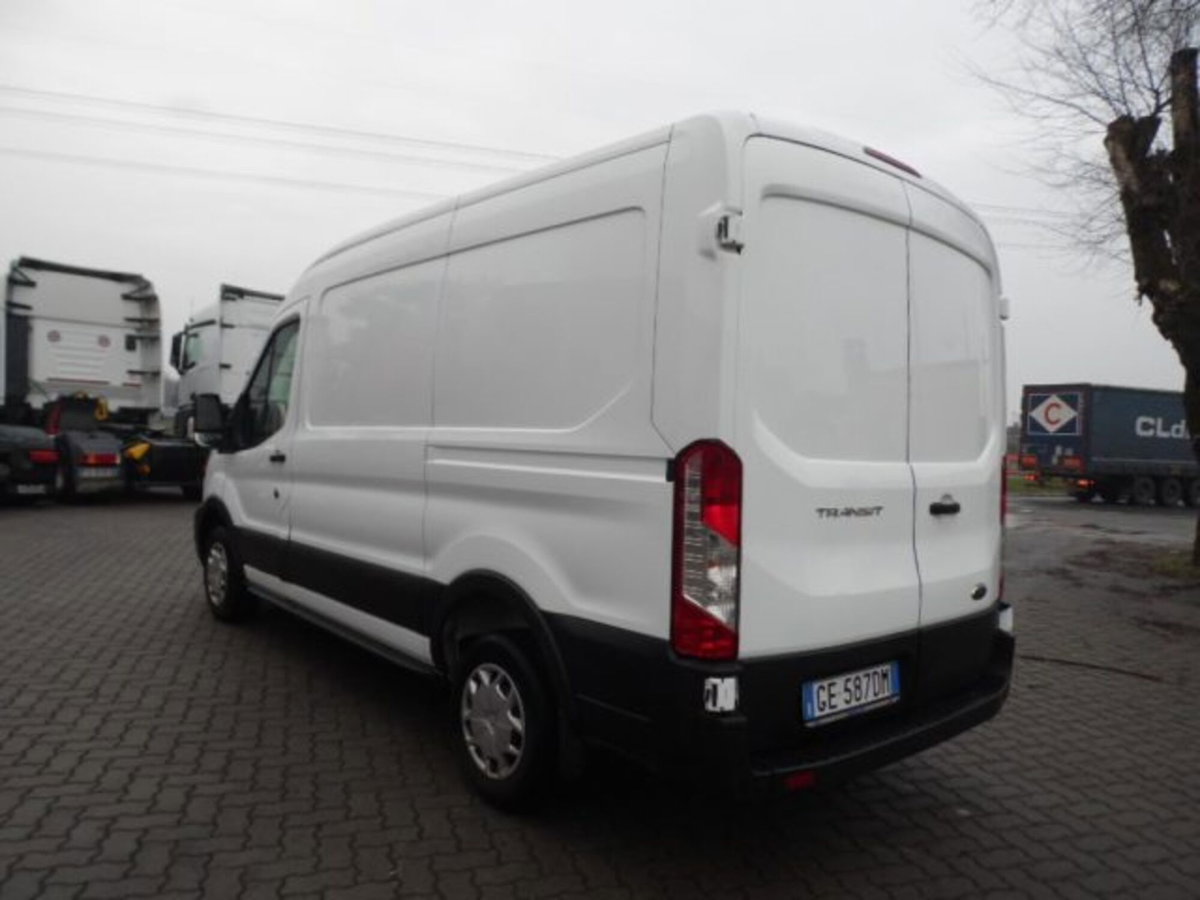 Ford Transit Furgone 310 2.0TDCi EcoBlue 130 aut. PM-TM Furgone Trend (2)