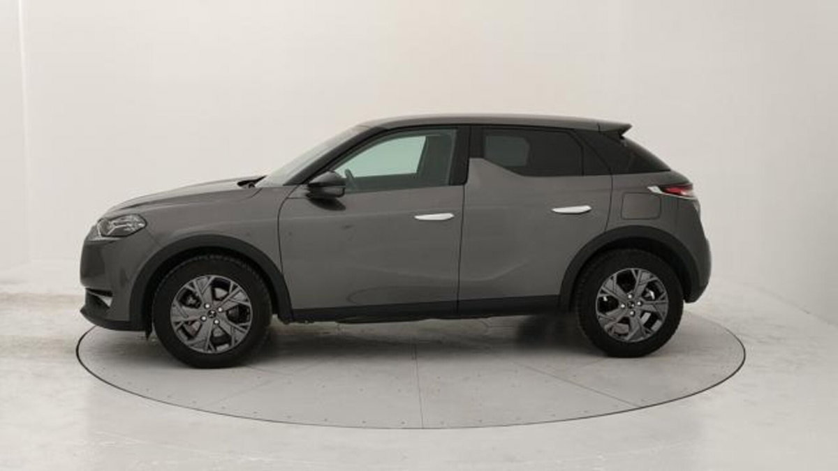 Ds DS 3 DS 3 Crossback BlueHDi 130 aut. So Chic (2)