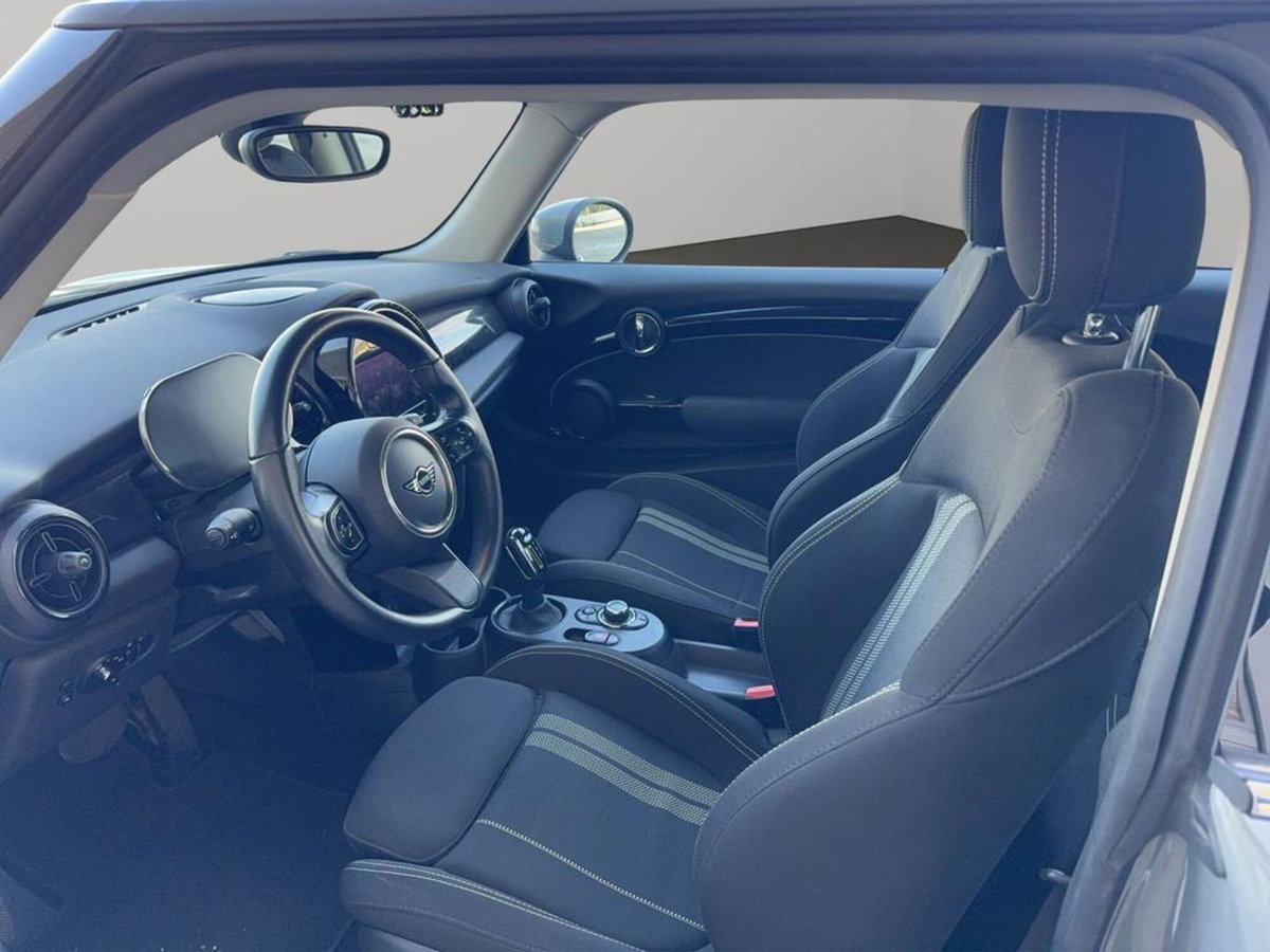 MINI Mini Cooper SE Electric (7)