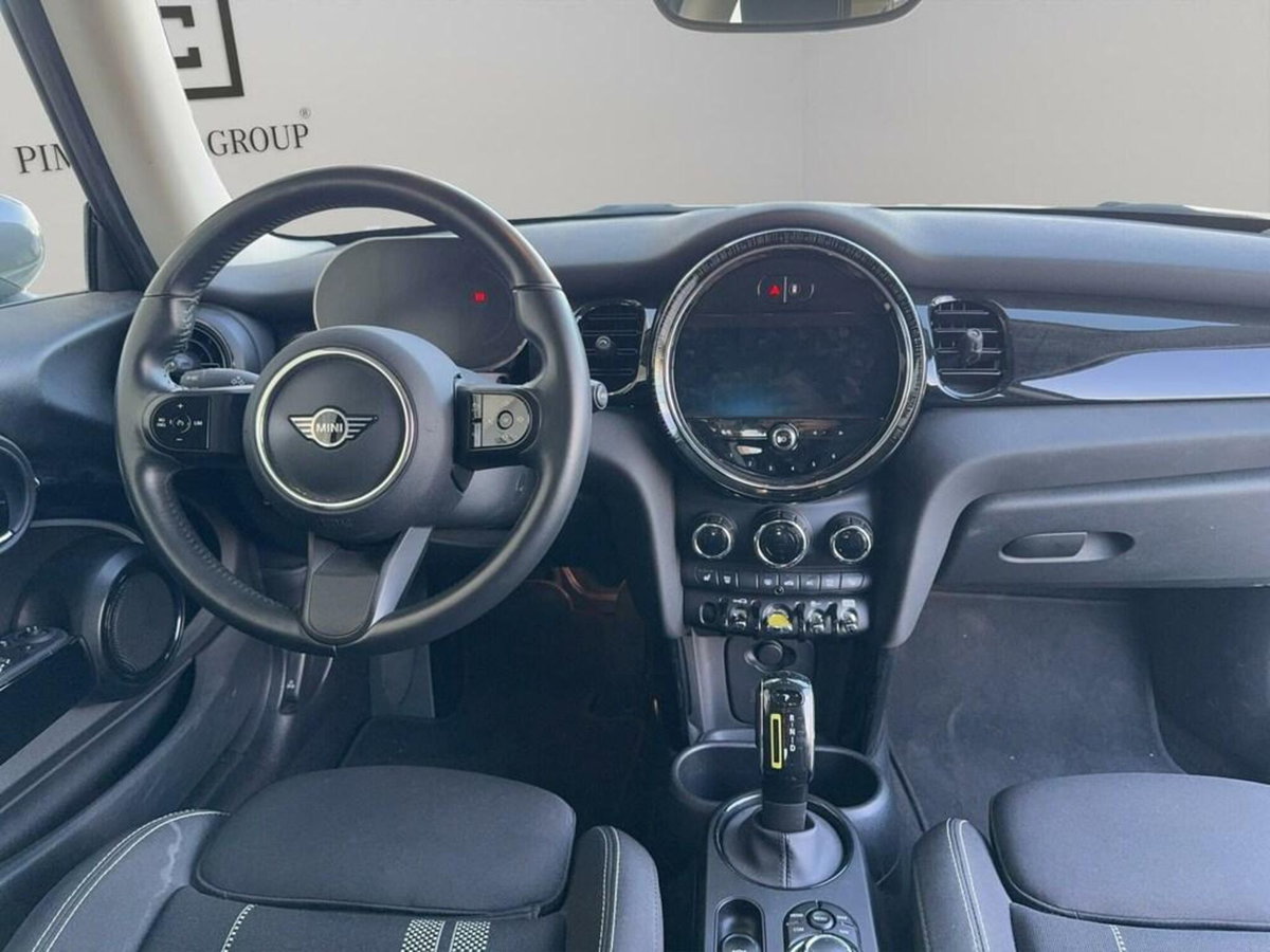 MINI Mini Cooper SE Electric (8)