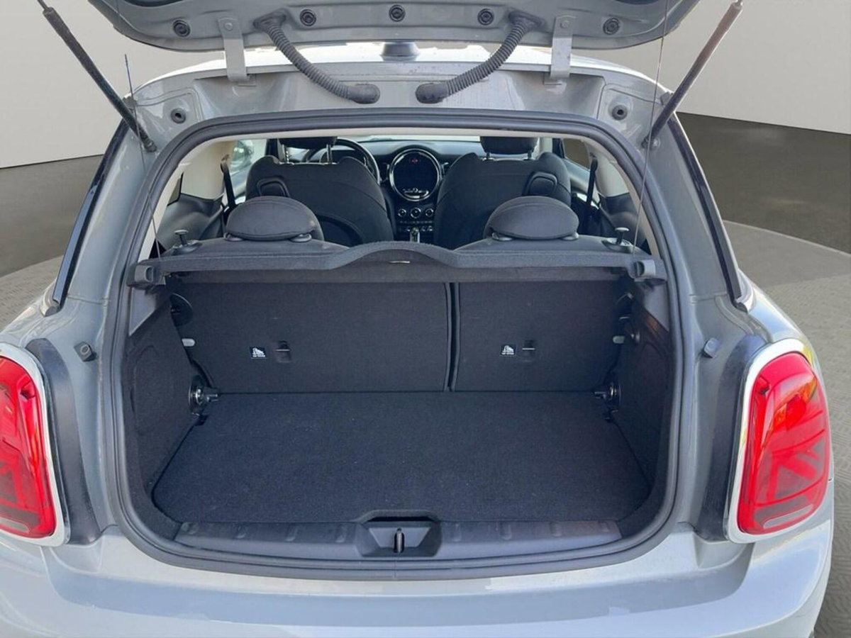 MINI Mini Cooper SE Electric (9)