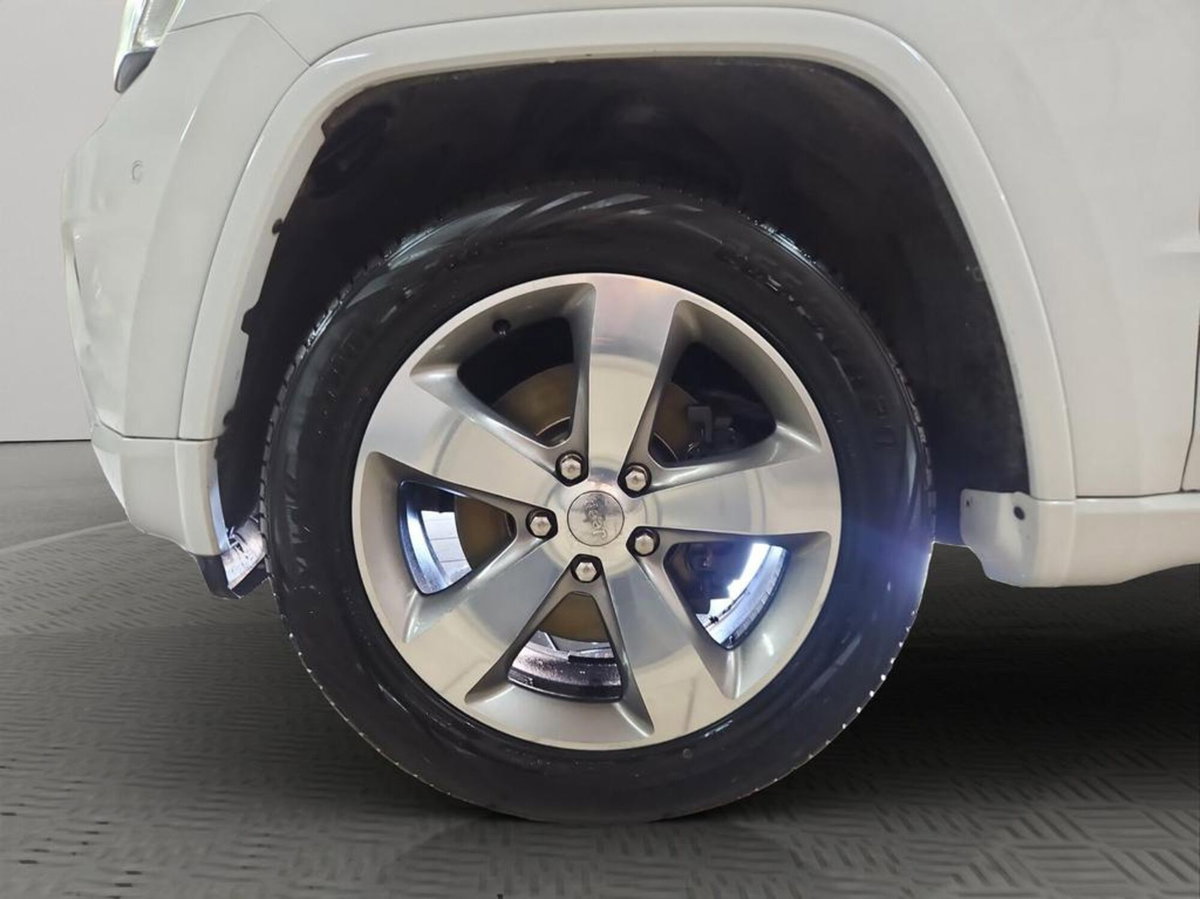 Jeep Grand Cherokee 3.0 V6 CRD 250 CV Multijet II Overland (8)