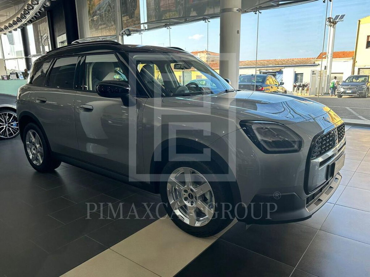 MINI Mini Countryman 2.0 48V D Classic auto (3)