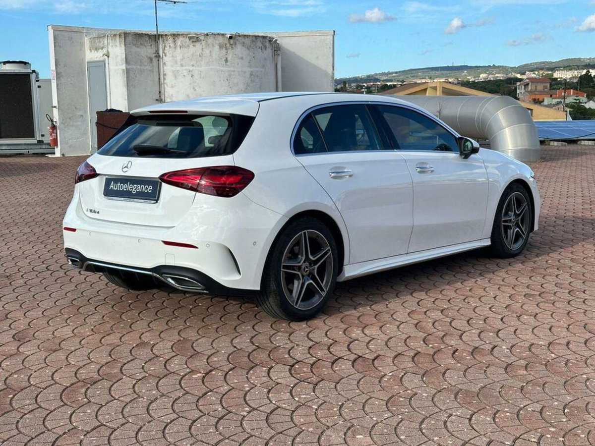 Mercedes-Benz Classe A 180 d Premium (3)