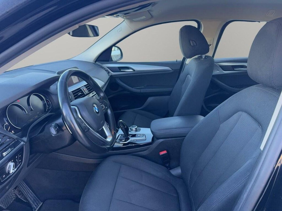 BMW X4 xDrive20d Business Advantage (10)