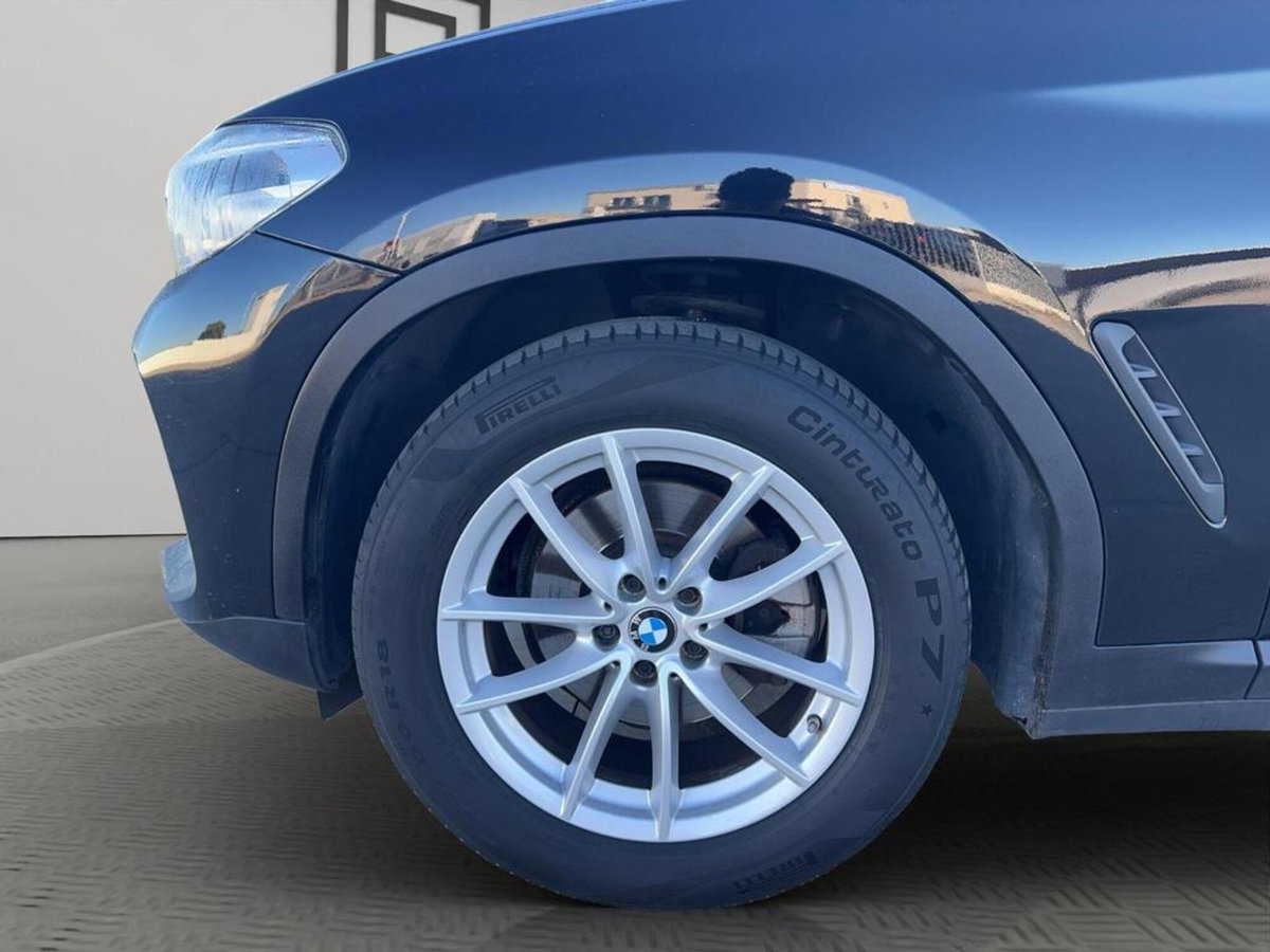 BMW X4 xDrive20d Business Advantage (15)