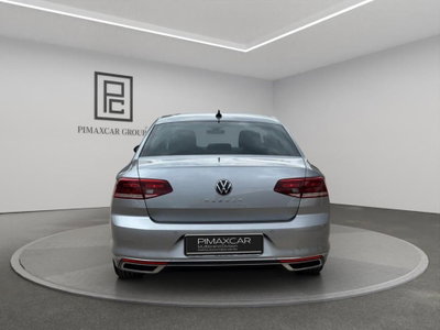 Volkswagen Passat 2.0 TDI SCR EVO DSG Executive (3)