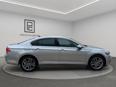 Volkswagen Passat 2.0 TDI SCR EVO DSG Executive (6)