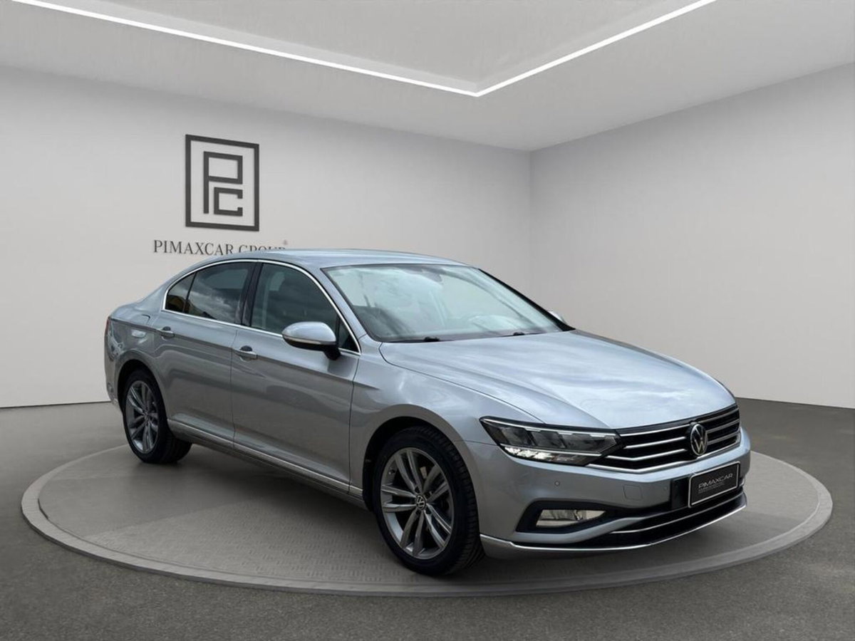 Volkswagen Passat 2.0 TDI SCR EVO DSG Executive (8)