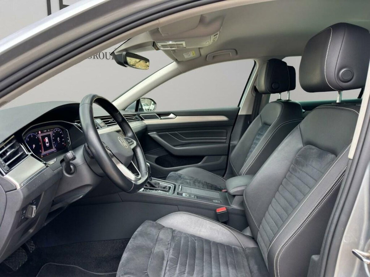 Volkswagen Passat 2.0 TDI SCR EVO DSG Executive (9)