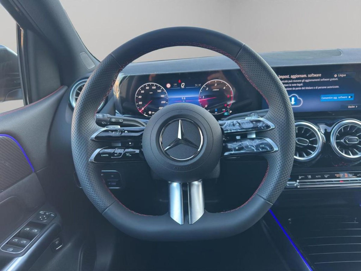 Mercedes-Benz Classe B 180 d AMG Line Advanced Plus auto (11)