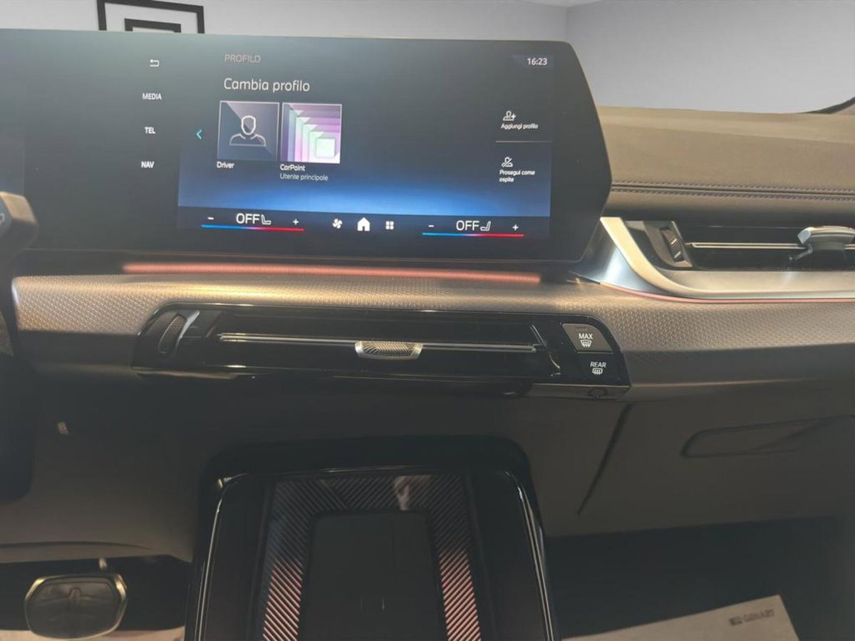 BMW Serie 2 Active Tourer 218d  Msport (11)