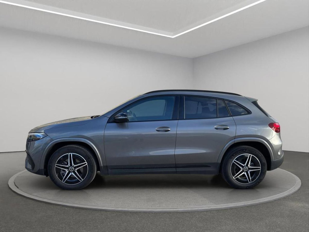 Mercedes-Benz EQA 250 Premium Pro (2)