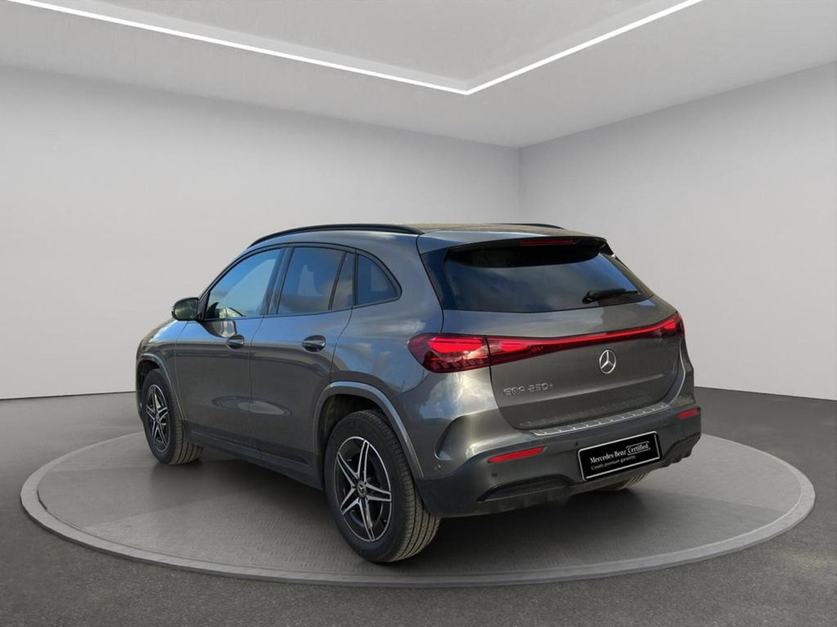 Mercedes-Benz EQA 250 Premium Pro (4)