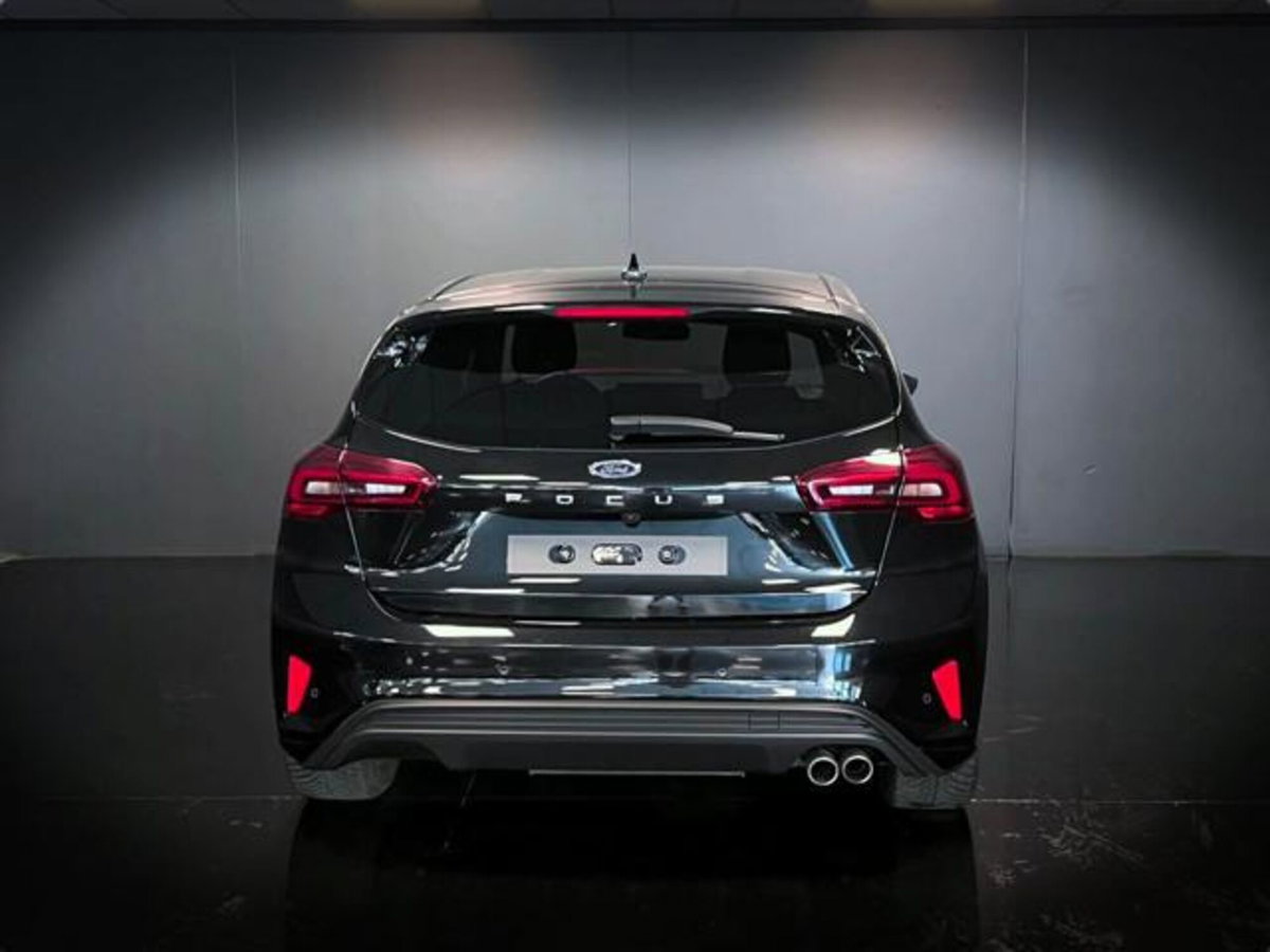 Ford Focus 1.5 EcoBlue 115 CV automatico 5p. ST-Line Style (3)