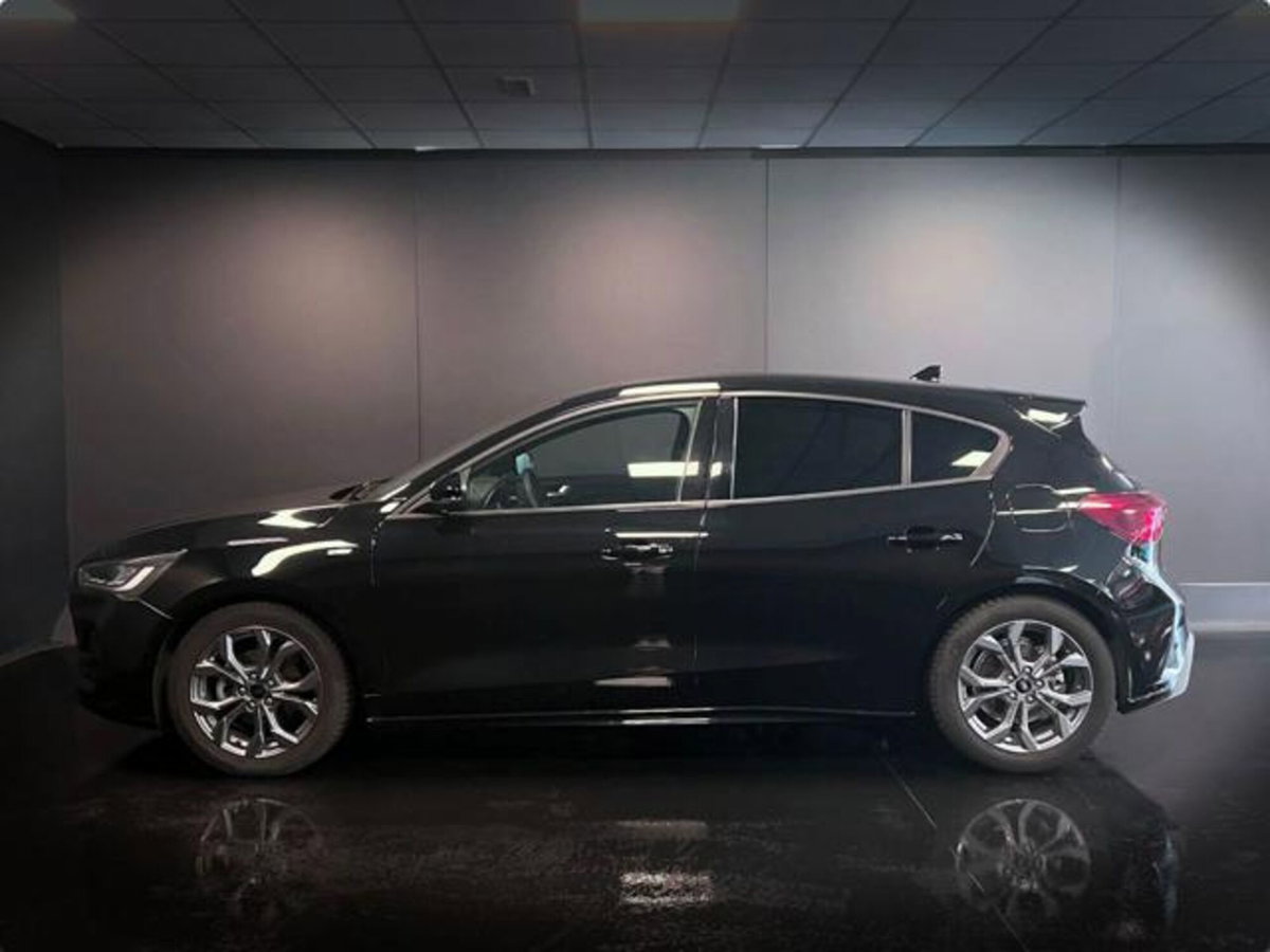 Ford Focus 1.5 EcoBlue 115 CV automatico 5p. ST-Line Style (4)