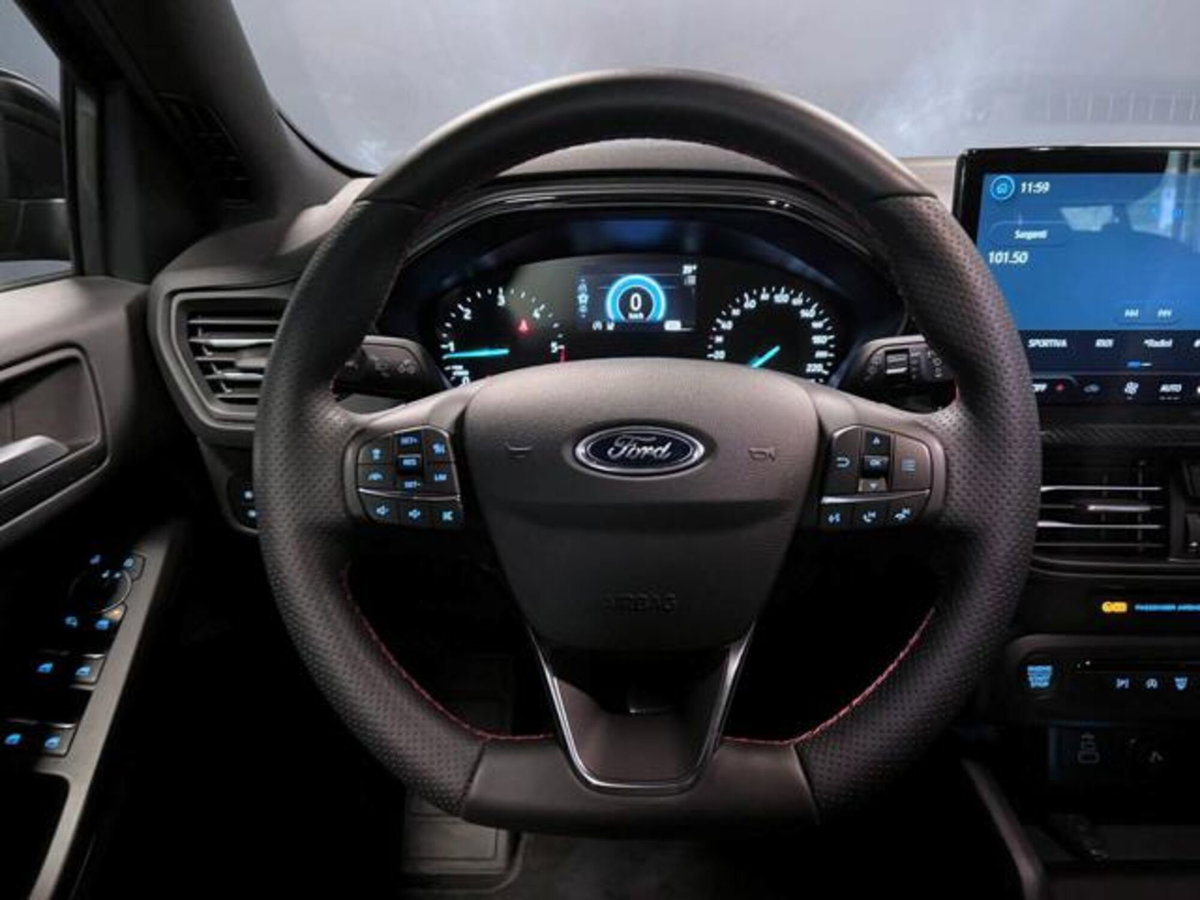 Ford Focus 1.5 EcoBlue 115 CV automatico 5p. ST-Line Style (8)