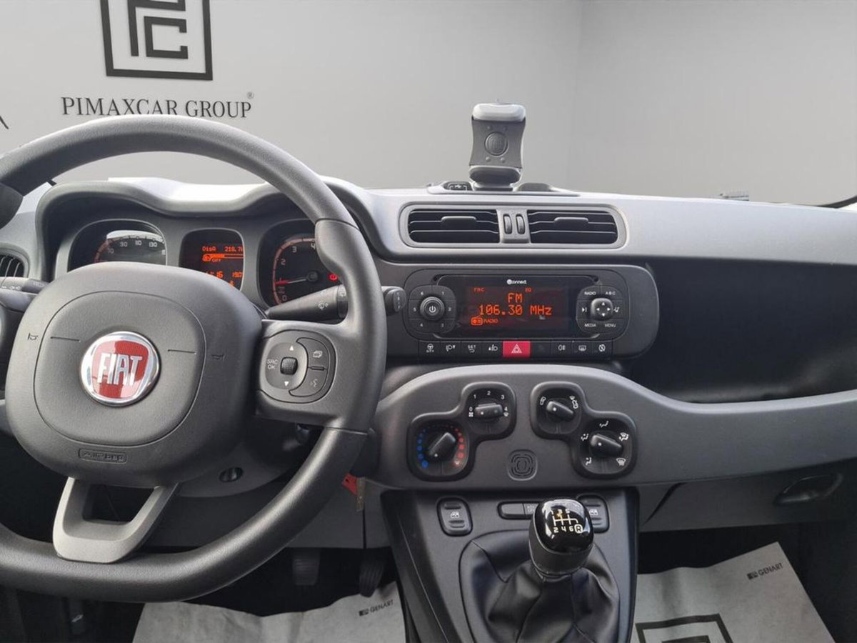 Fiat Panda 1.0 FireFly S&S Hybrid City Cross (11)