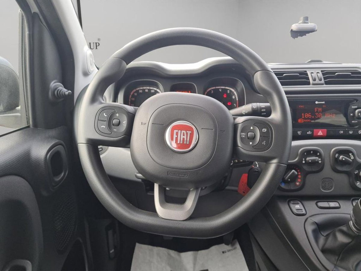 Fiat Panda 1.0 FireFly S&S Hybrid City Cross (9)