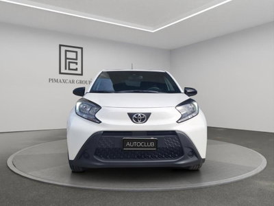 Toyota Aygo X 1.0 Active 72cv (4)