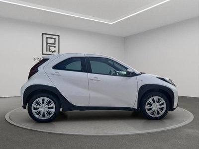 Toyota Aygo X 1.0 Active 72cv (5)