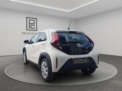 Toyota Aygo X 1.0 Active 72cv (7)