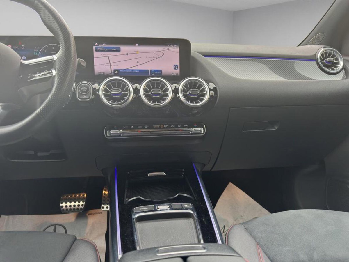 Mercedes-Benz Classe B 180 d AMG Line Advanced Plus auto (12)