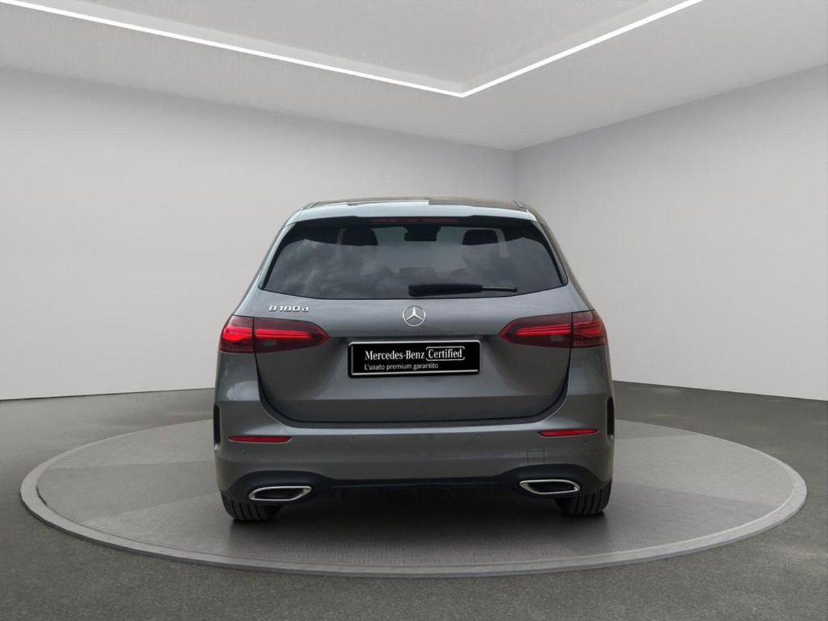Mercedes-Benz Classe B 180 d AMG Line Advanced Plus auto (4)