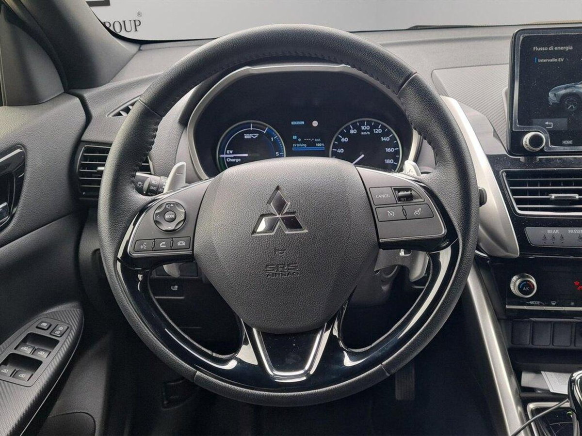 Mitsubishi Eclipse Cross 2.4 phev Instyle sda pack 0 s-awc (11)
