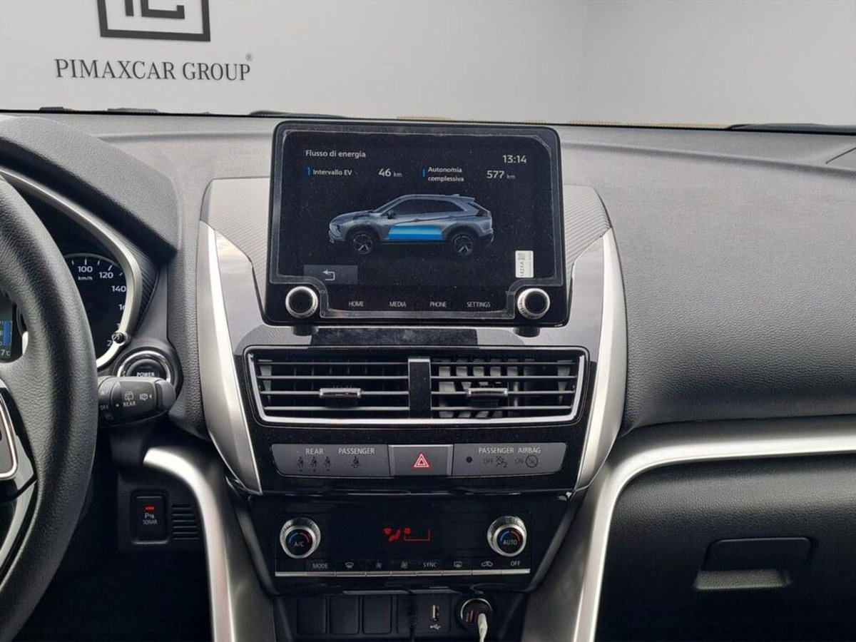 Mitsubishi Eclipse Cross 2.4 phev Instyle sda pack 0 s-awc (14)