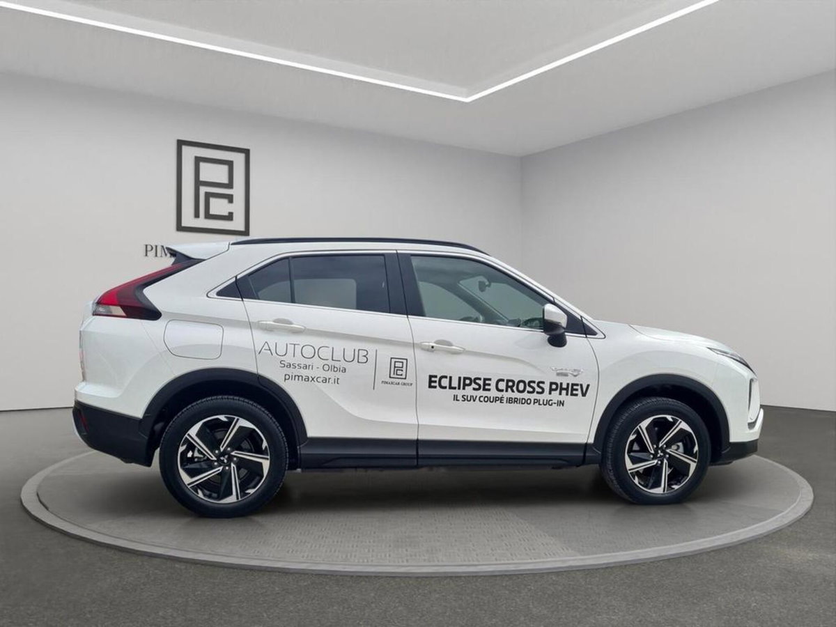 Mitsubishi Eclipse Cross 2.4 phev Instyle sda pack 0 s-awc (6)