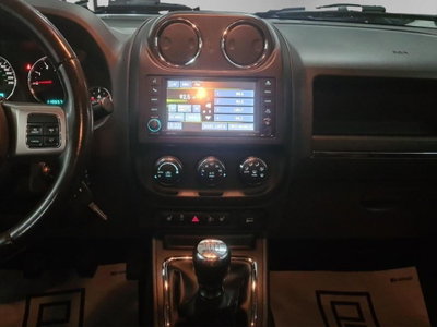 Jeep Compass 2.2 CRD Limited (10)
