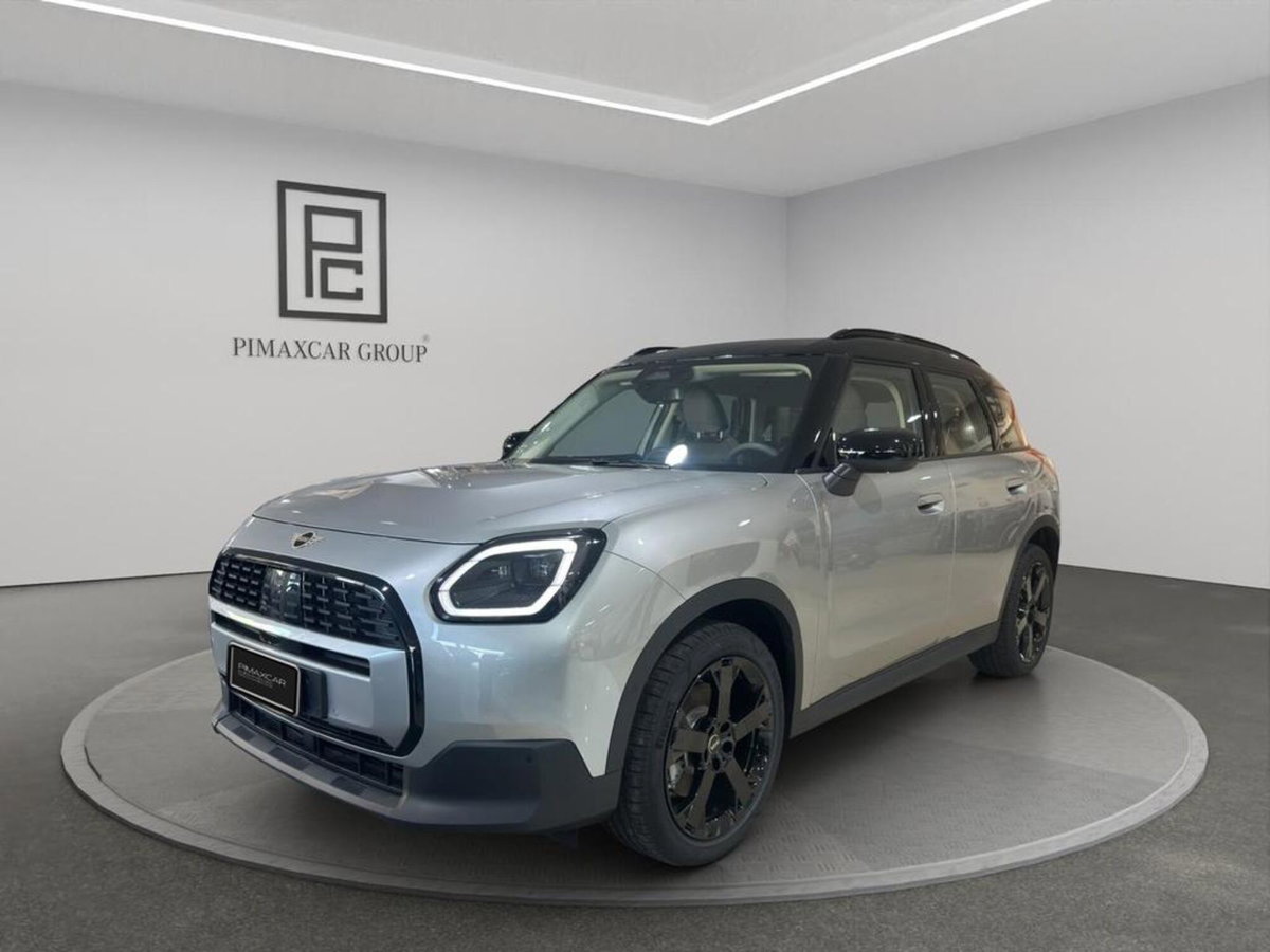 MINI Mini Countryman 1.5 48V C Classic auto