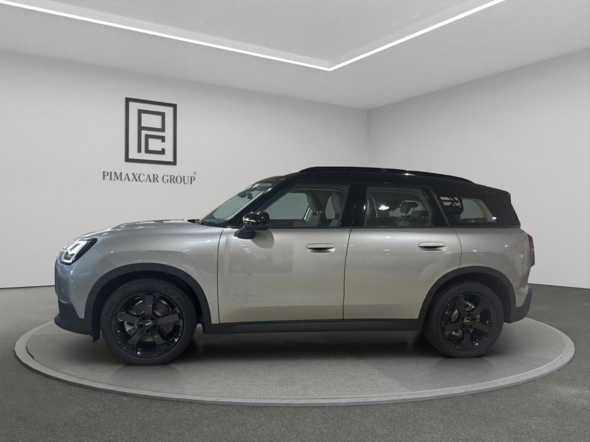 MINI Mini Countryman 1.5 48V C Classic auto (5)