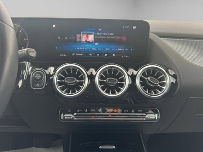 Mercedes-Benz GLA SUV 200 d Automatic Sport Plus (12)