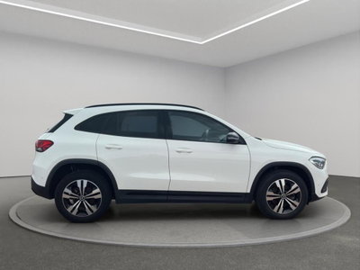 Mercedes-Benz GLA SUV 200 d Automatic Sport Plus (4)