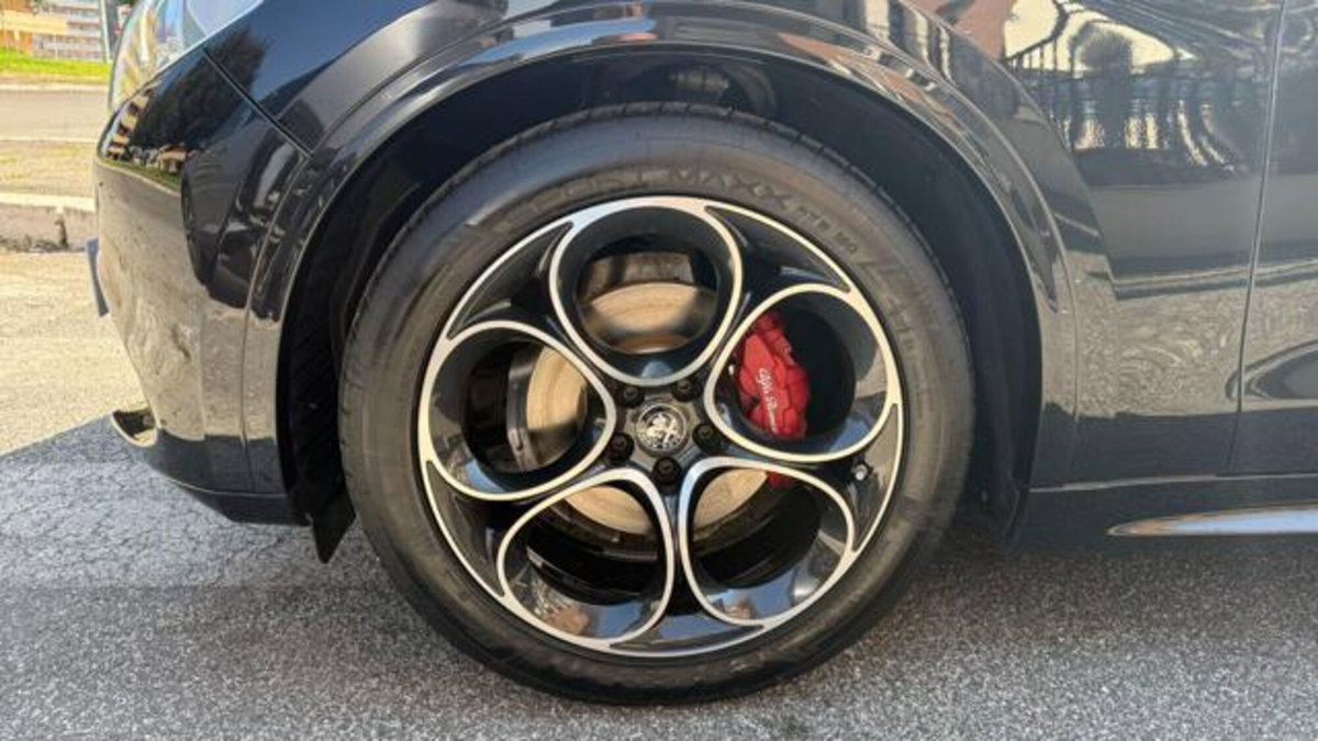 Alfa Romeo Stelvio Stelvio 2.2 Turbodiesel 210 CV AT8 Q4 Veloce Tì (5)